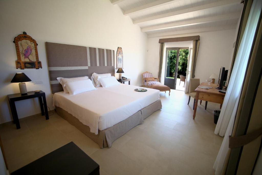 Antica Locanda Del Golf Ragusa Quarto foto